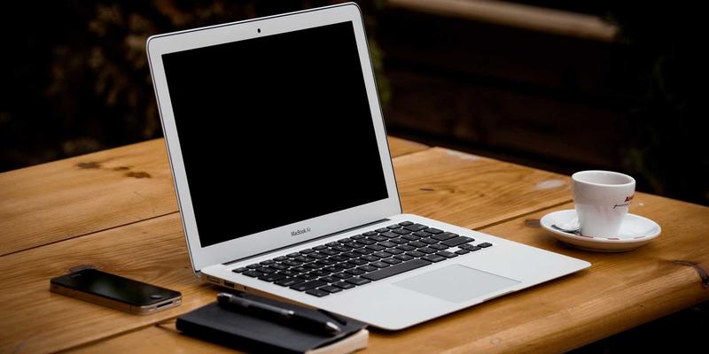 从故纸堆到数据云：军事历史档案的数字化革命与时代价值