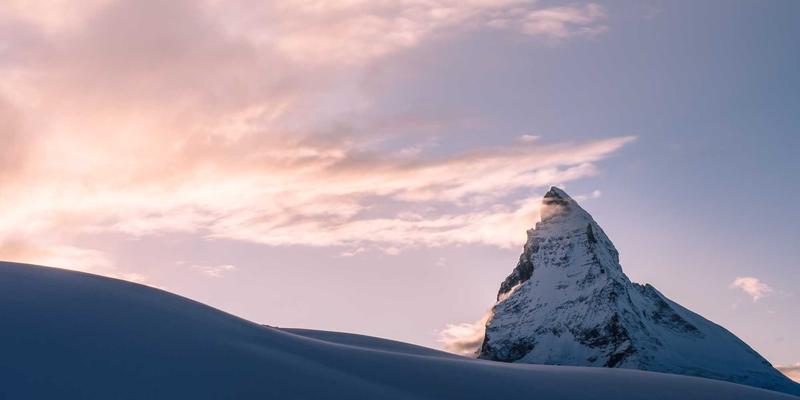 从故纸堆到数据云:数字化服务如何重塑军事历史研究与档案管理