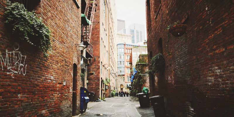 军事历史档案深度评测：从尘封资料到战略智慧的钥匙