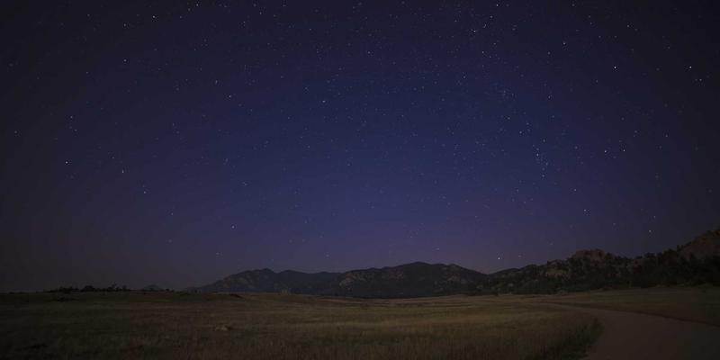 军事历史档案的数字化革命：从尘封库房到云端战场