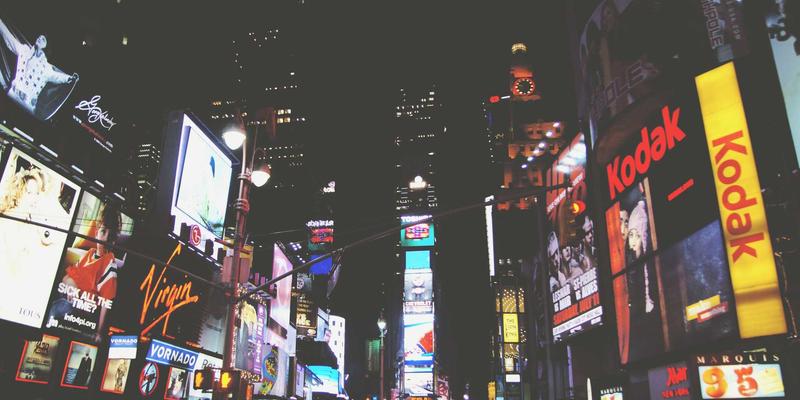 军事历史档案的数字化革命：从尘封资料到智能服务的转型之路