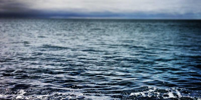 深海幽灵的诞生：冷战核潜艇竞赛如何推动军事资料数字化服务与军档案馆变革